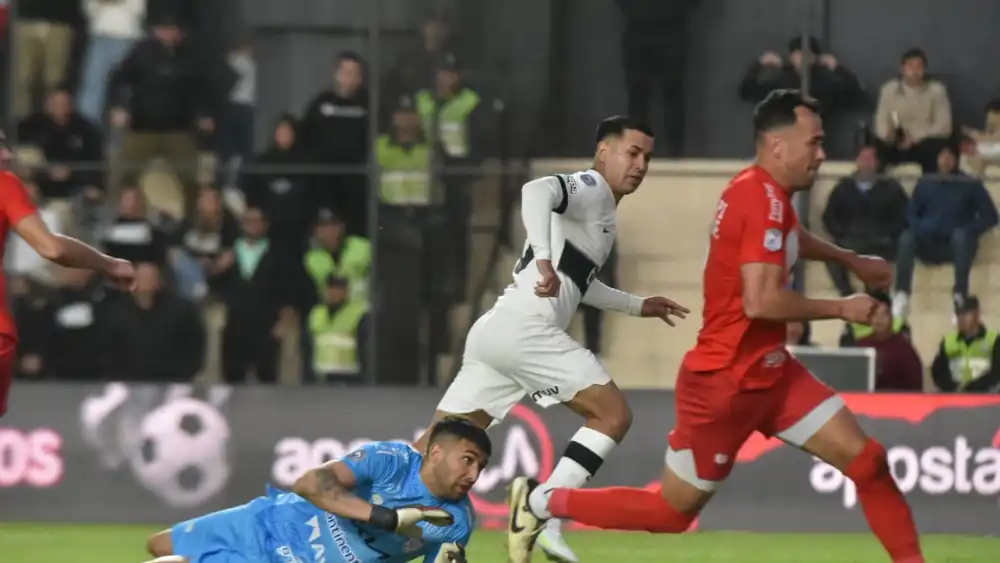 Derlis González vuelve con gol para frustrar a la bestia negra de Olimpia
