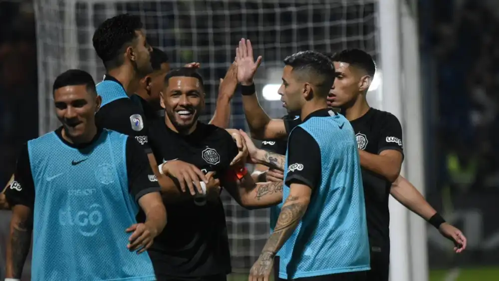 Olimpia se vuelve a adueñar de la punta