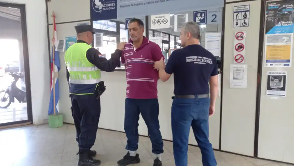 PJC: Asaltabancos brasileño es expulsado del país PJC: Asaltabancos brasileño es expulsado del país