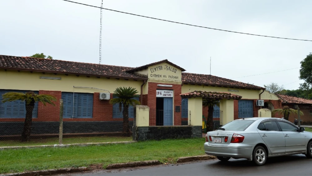 Muere niño de 2 años en Carmen del Paraná y detienen a su madre y al padrastro