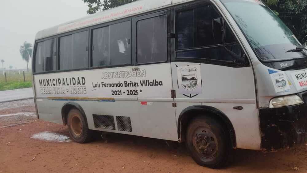 Bella Vista: Niño cayó de un transporte escolar Bella Vista: Niño cayó de un transporte escolar