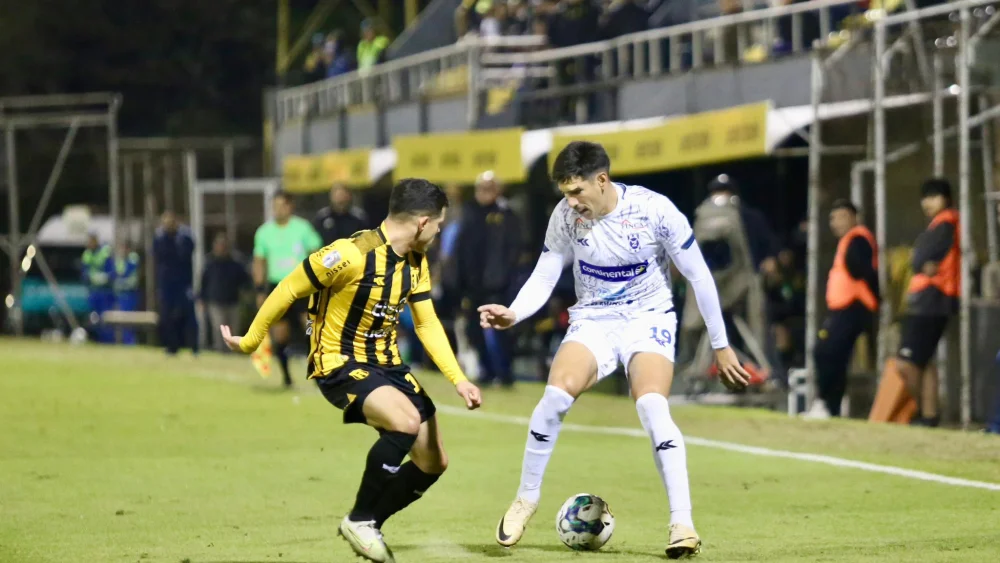 Guaraní y 2 de Mayo se neutralizan en la Toldería