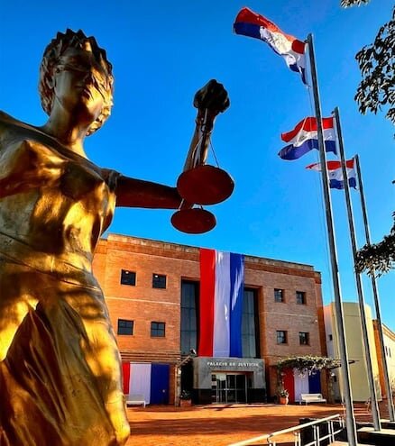 Ratifican condena de 19 años de cárcel por tráfico de drogas para concejal y policía en Amambay Ratifican condena de 19 años de cárcel por tráfico de drogas para concejal y policía en Amambay
