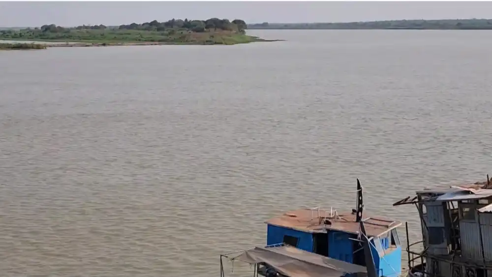 Descenso del río Paraguay afecta navegación de embarcaciones en Concepción