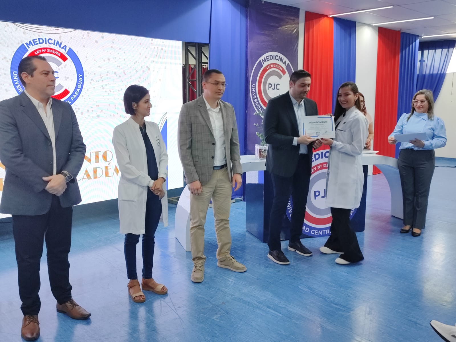 Celebran en la UCP filial PJC, el primer acto de «Reconocimiento a la Excelencia Académica» Celebran en la UCP filial PJC, el primer acto de «Reconocimiento a la Excelencia Académica»