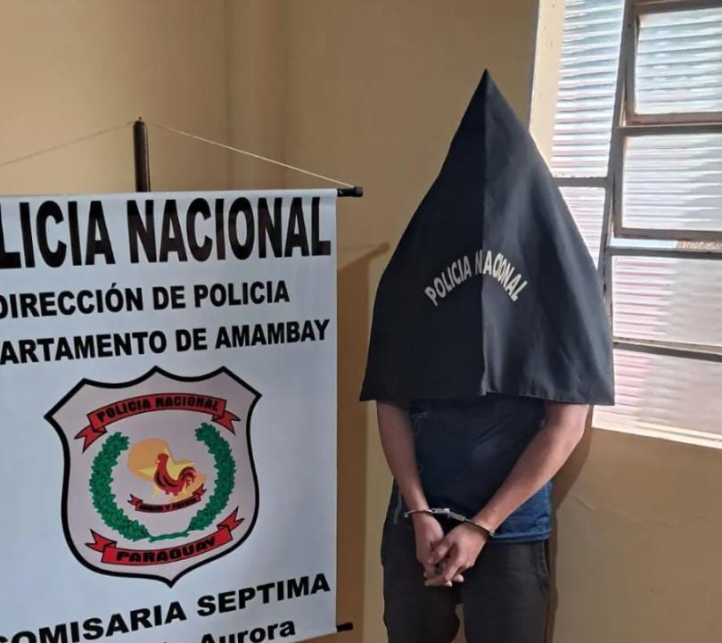 PJC: Motociclista fue detenido por alzar a una menor de 13 años frente a su escuela PJC: Motociclista fue detenido por alzar a una menor de 13 años frente a su escuela