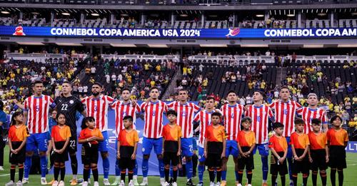 La urgida Albirroja estrena técnico ante Uruguay en la despedida de Luis Suárez
