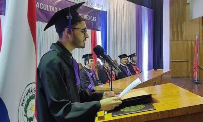 Mejor egresado de Medicina UNA dio un duro discurso sobre los desafíos de estudiantes del interior