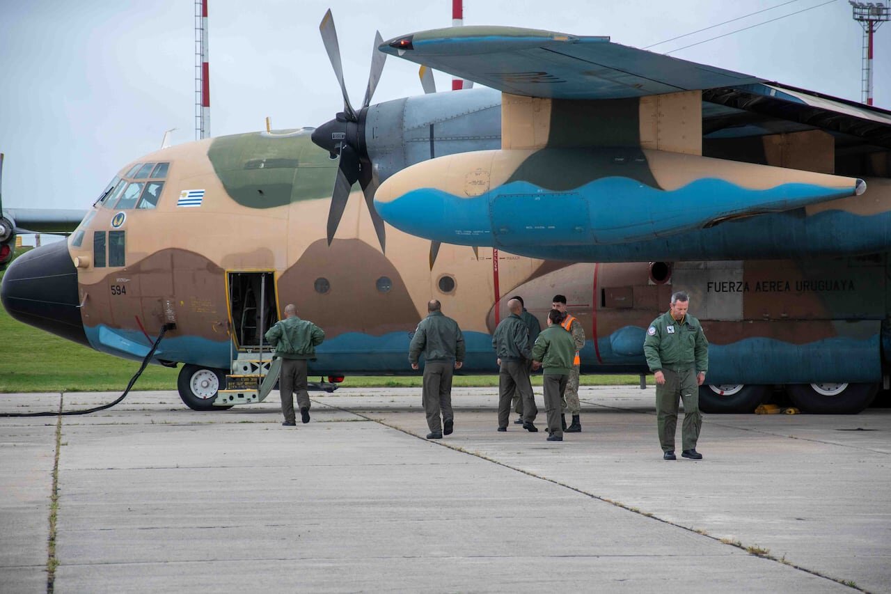 Anuncian llegada de avión hidrante uruguayo para apoyo a combate contra el fuego