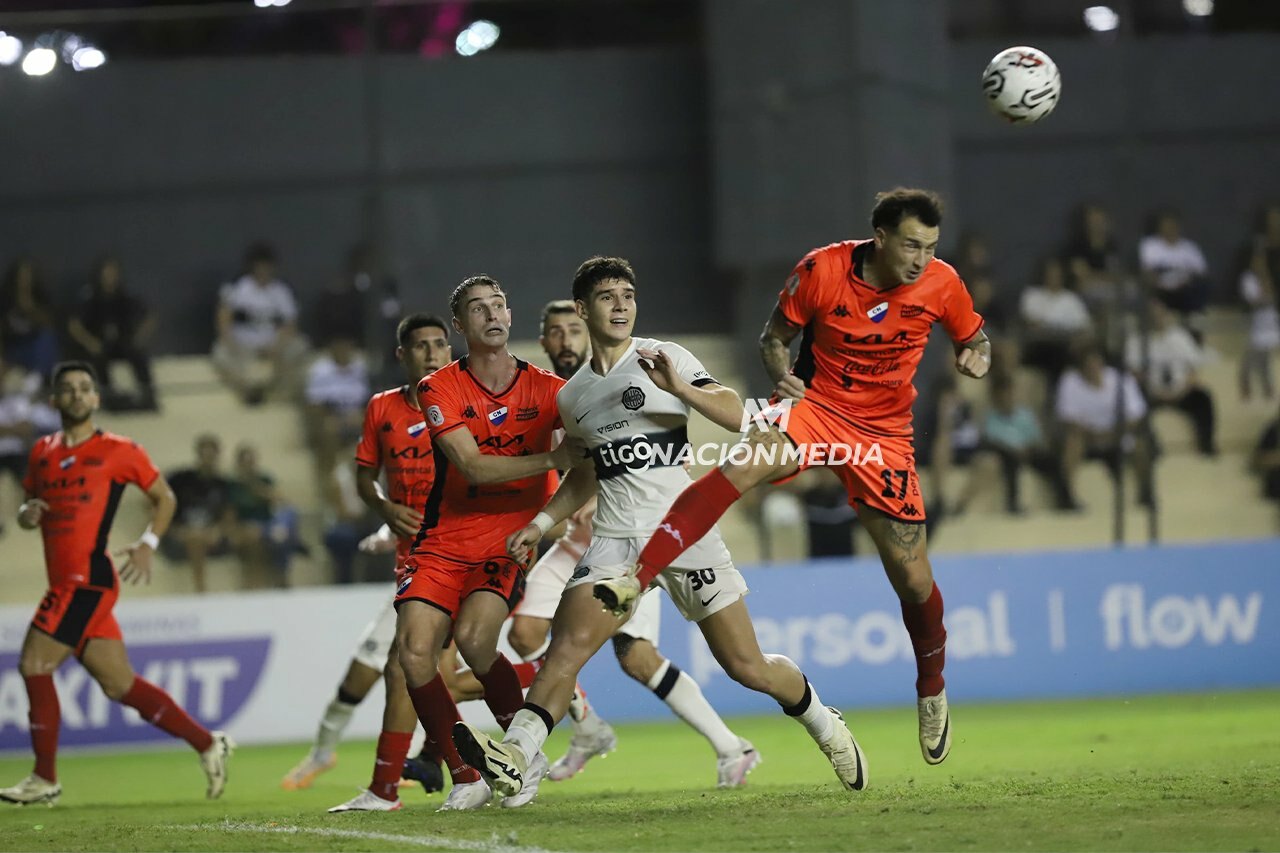 Olimpia mide a Nacional con la gran chance de escapar en punta