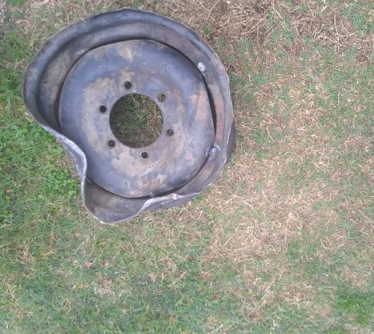 Explosión de un neumático mata a un soldador en San Carlos del Apa