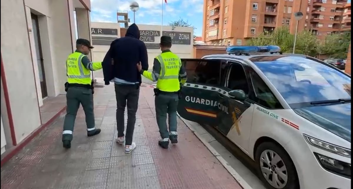 Juez imputa aborto a kamikaze que mató mujer embarazada Juez imputa aborto a kamikaze que mató mujer embarazada
