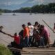 Miles de migrantes llegan a Chiapas en busca de asilo.