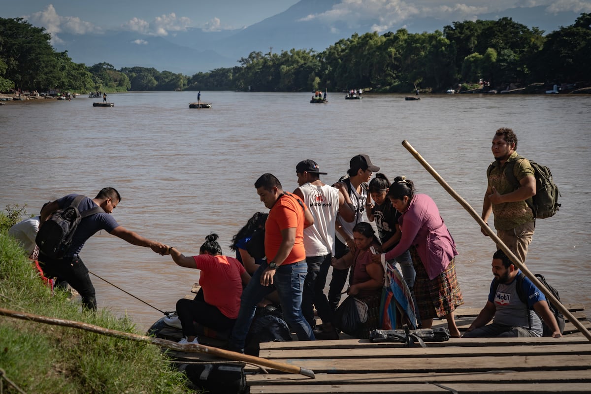 Miles de migrantes llegan a Chiapas en busca de asilo. Miles de migrantes llegan a Chiapas en busca de asilo.