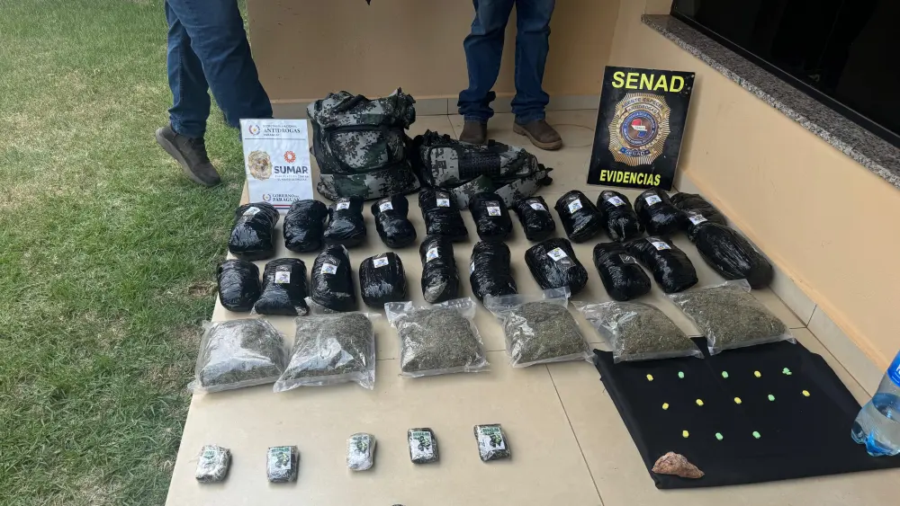 Adolescente detenido con carga de marihuana vip y pastillas de éxtasis en Canindeyú