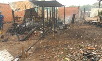 PJC: Incendio consume dos precarias viviendas en el asentamiento San Lorenzo