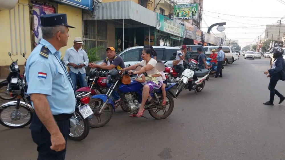 En PJC sorprenden a motociclistas transportando a menores sin la protección adecuada En PJC sorprenden a motociclistas transportando a menores sin la protección adecuada