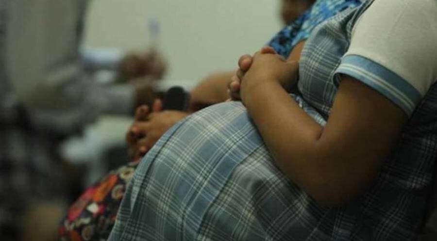 Niña de 13 años quedó embarazada tras abuso: autor sería su primo mayor