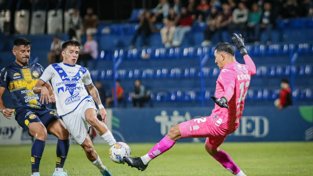 Ameliano gana un duelo clave