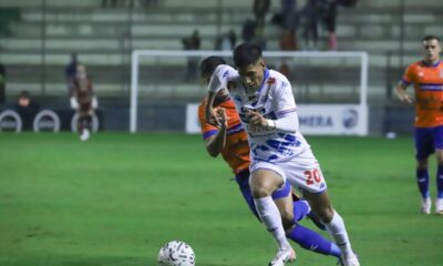 Nacional y 2 de Mayo se miden con Olimpia bien atento en las gradas