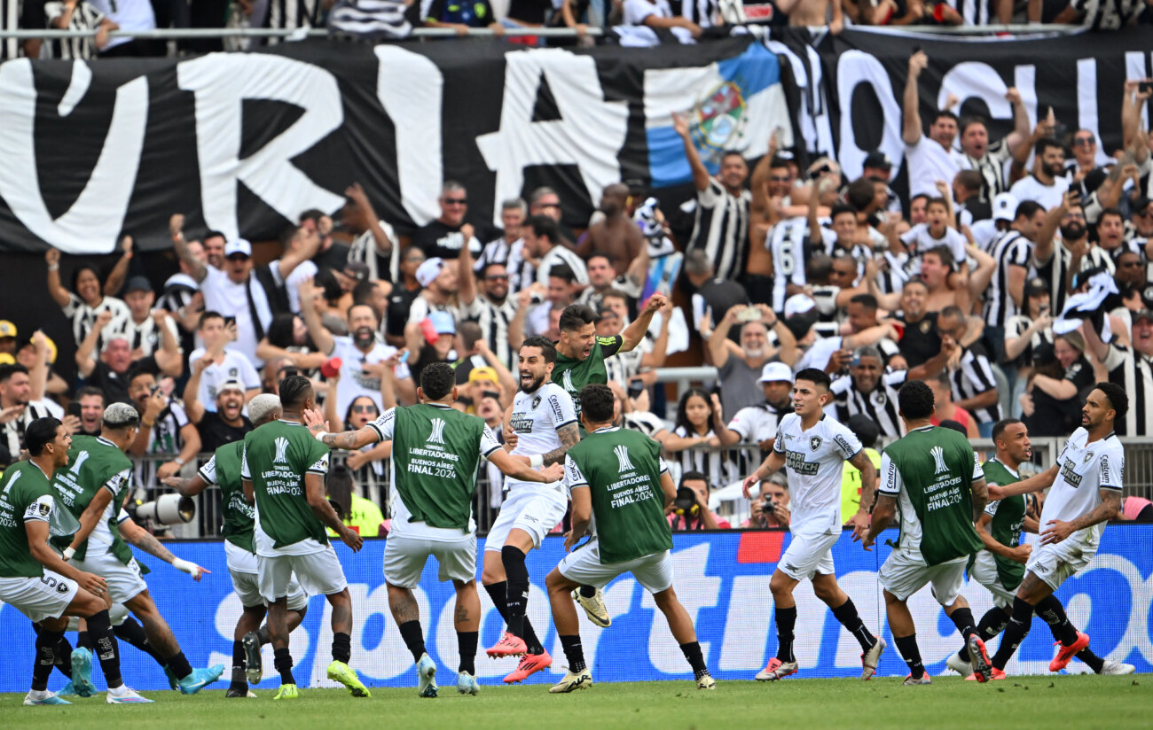 ¡Con dos paraguayos! Botafogo conquista la Copa Libertadores por primera vez