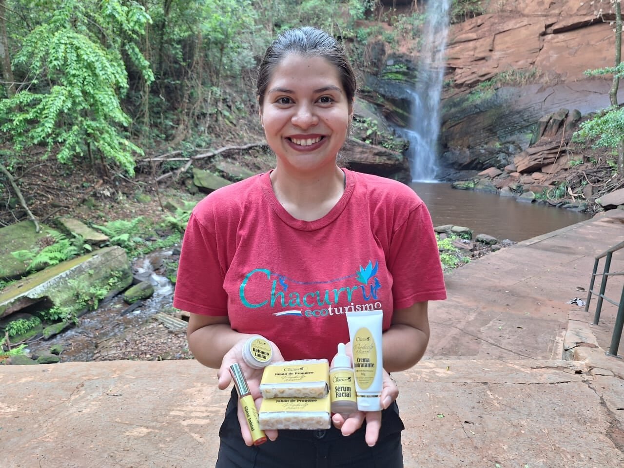 Apicultura: utilizó su pasión y conocimientos para producir cosméticos a base de miel Apicultura: utilizó su pasión y conocimientos para producir cosméticos a base de miel