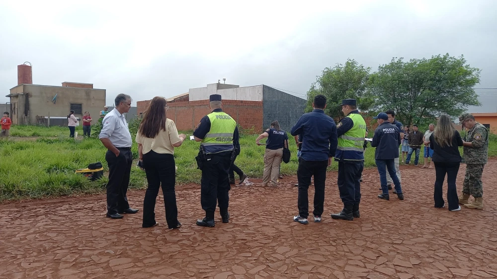 Infructuoso allanamiento en busca de asesinos de recolector en Pedro Juan Caballero Infructuoso allanamiento en busca de asesinos de recolector en Pedro Juan Caballero