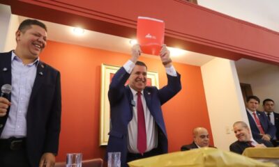 Jóvenes de Amambay entregan 1.500 solicitudes de afiliación al Partido Colorado