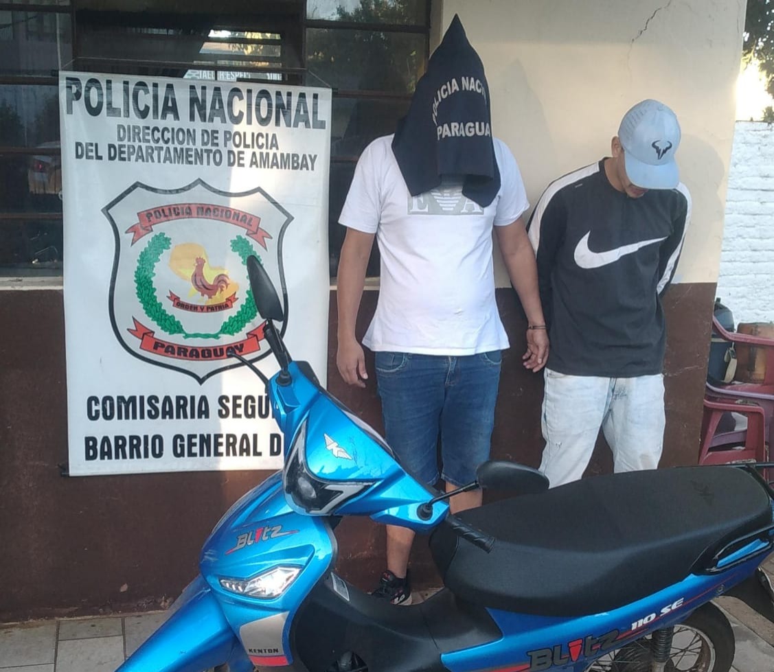 PJC: Dos jóvenes son detenidos con motocicleta denunciada como hurtada PJC: Dos jóvenes son detenidos con motocicleta denunciada como hurtada