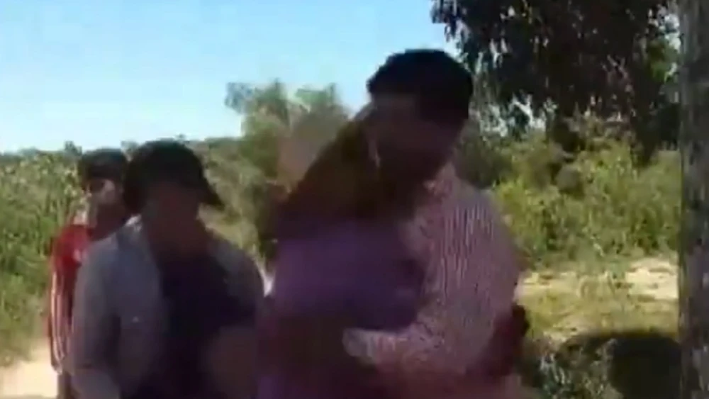 Video: Diezmo provoca enfrentamiento entre miembros de una iglesia en Santaní