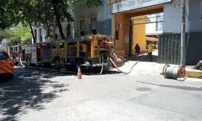 Incendio de mediana magnitud destruye parte del local de la SEN en Asunción