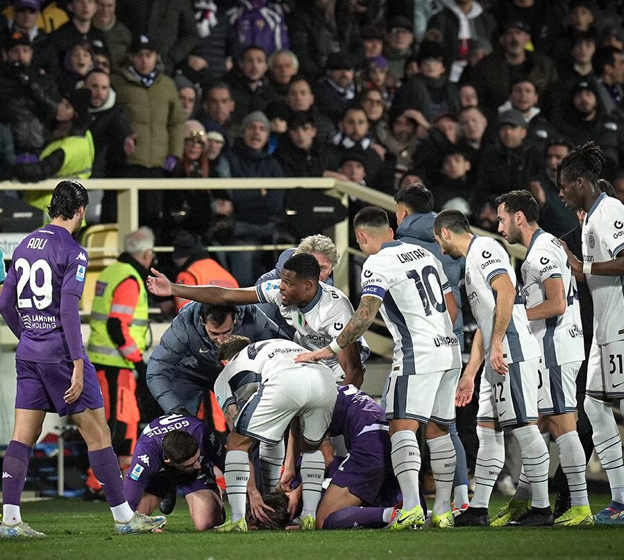 Conmoción en Italia: Un jugador de Fiorentina se desvanece y se suspende el duelo ante Inter