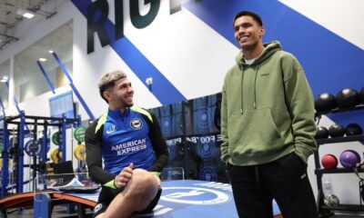 Enciso da bienvenida a Gómez en el Brighton