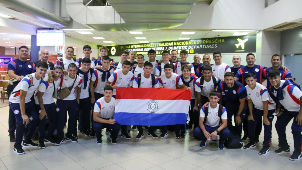 La Albirroja Sub 20 partió con destino a Venezuela