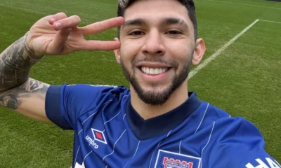 Julio Enciso es presentado en el Ipswich Town