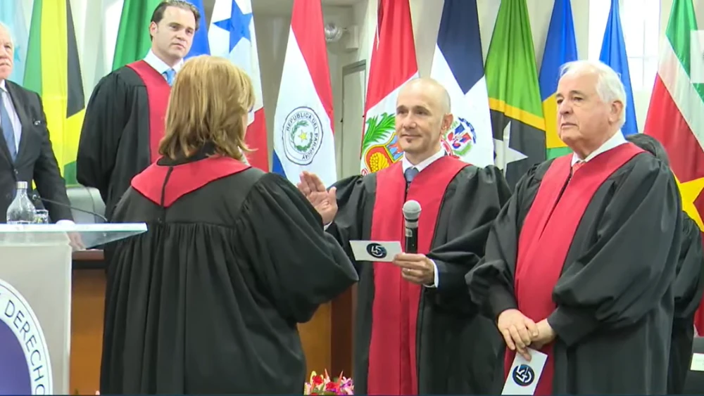 Diego Moreno jura y se convierte en el primer paraguayo en integrar la Corte IDH