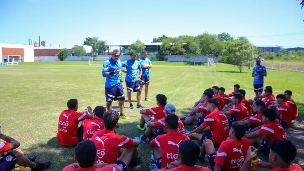 APF destituye a Aldo Duscher, tras humillante derrota ante Uruguay