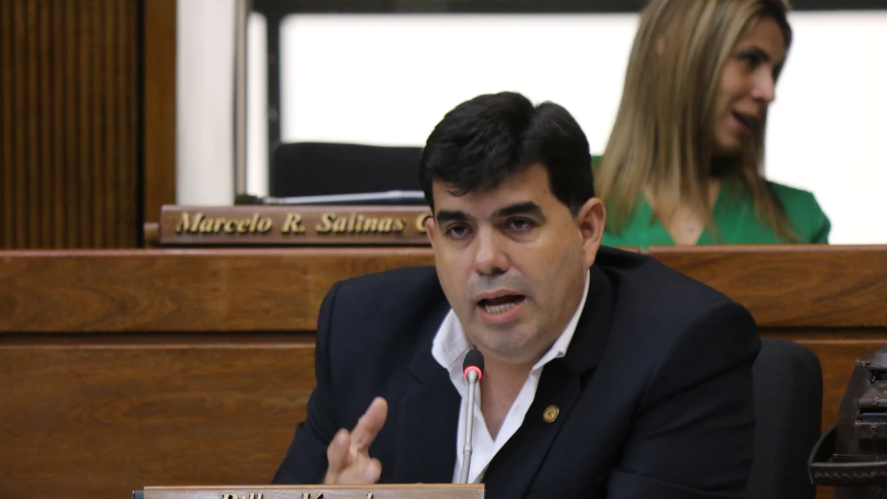 Diputado recuerda la protección a Hugo Javier ante denuncias de corrupción en Central