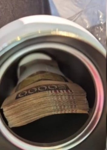 Dirigente colorado confirma entrega de termos con dinero en Mburuvicha Róga