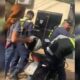Iracundo PMT agredió a motociclista en Ñemby: víctima denuncia pedido de coima