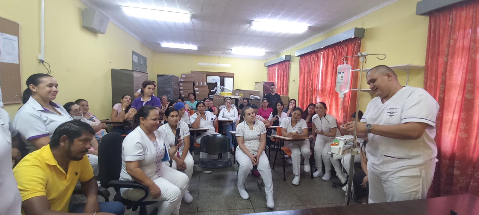 Salud: Capacitación en manejo de bomba de infusión para profesionales sanitarios Salud: Capacitación en manejo de bomba de infusión para profesionales sanitarios