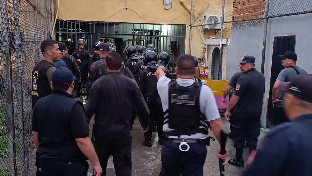 Requisan penal de San Pedro tras aparición de nuevo grupo criminal y denuncias de hacinamiento