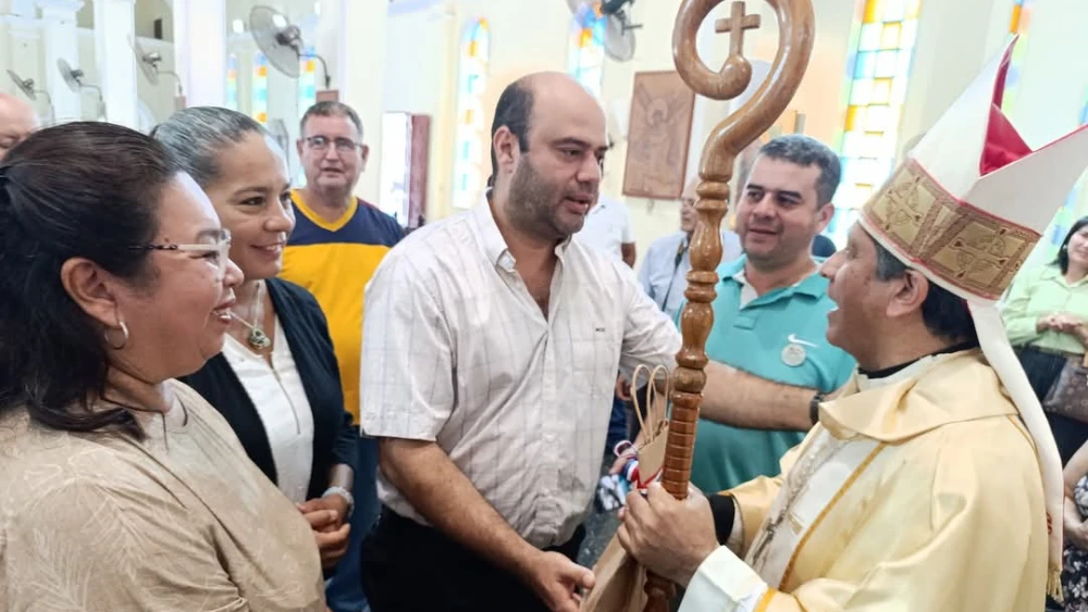 Concepción despide a su obispo Miguel Ángel Cabello Almada