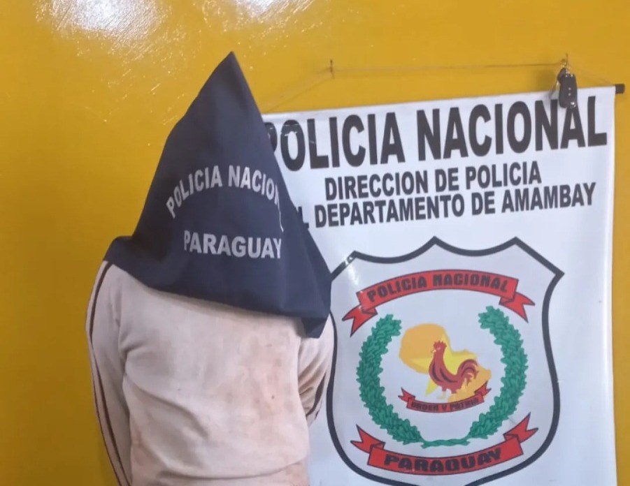 PJC: Detienen a un hombre buscado por hurto molestando a personas que acudían al BNF PJC: Detienen a un hombre buscado por hurto molestando a personas que acudían al BNF