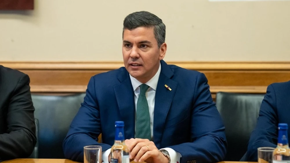 Peña deberá aclarar situación de su nueva mansión al final de su mandato, según contralor