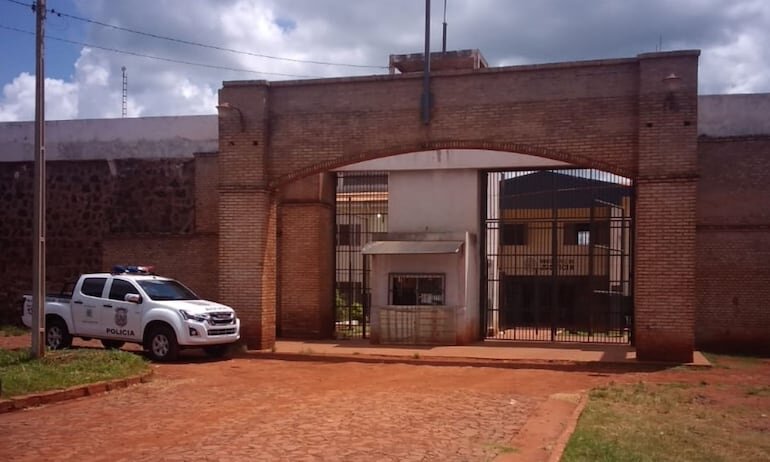 Preso muere tras brutal riña en la Penitenciaría de Pedro Juan Caballero Preso muere tras brutal riña en la Penitenciaría de Pedro Juan Caballero