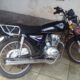 PJC: Joven dejó su moto estacionada frente a su casa y cuando iba a salir ya no la vio