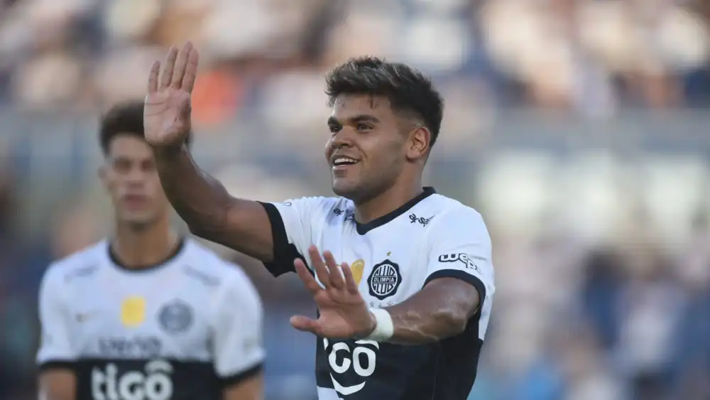 Olimpia hila su tercer triunfo y llega motivado al clásico
