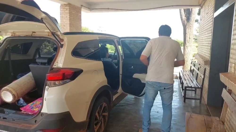 Usan vehículo particular como ambulancia para salvar la vida de un bebé en San Pedro