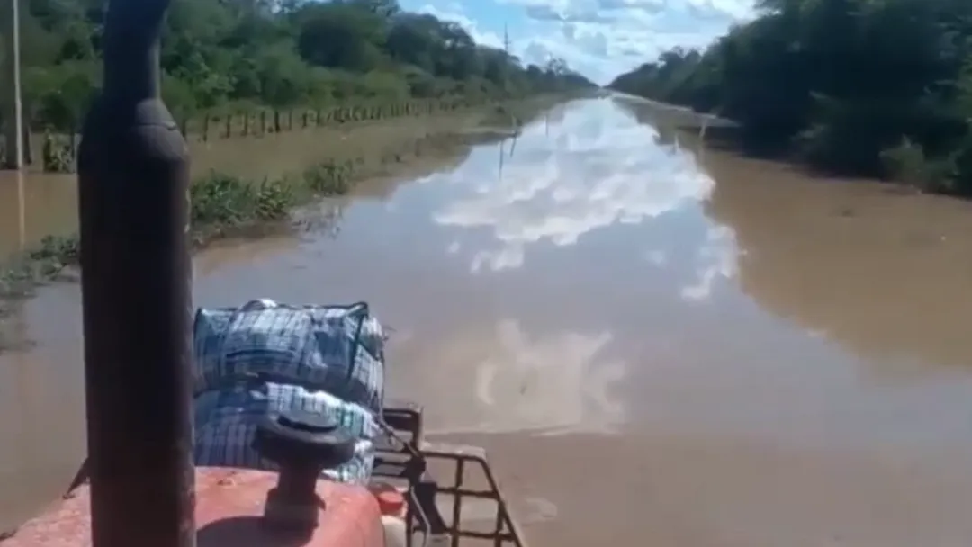 Triste realidad: Embarazada se trasladó en tractor y camioneta al hospital